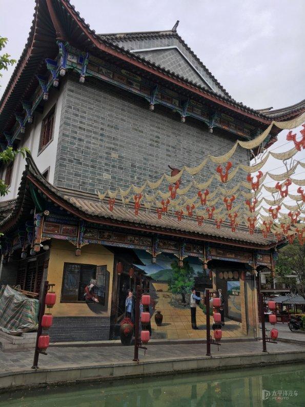 京东公益“星光传递”计划圆满完成 向百余所小学捐赠图书近7万本